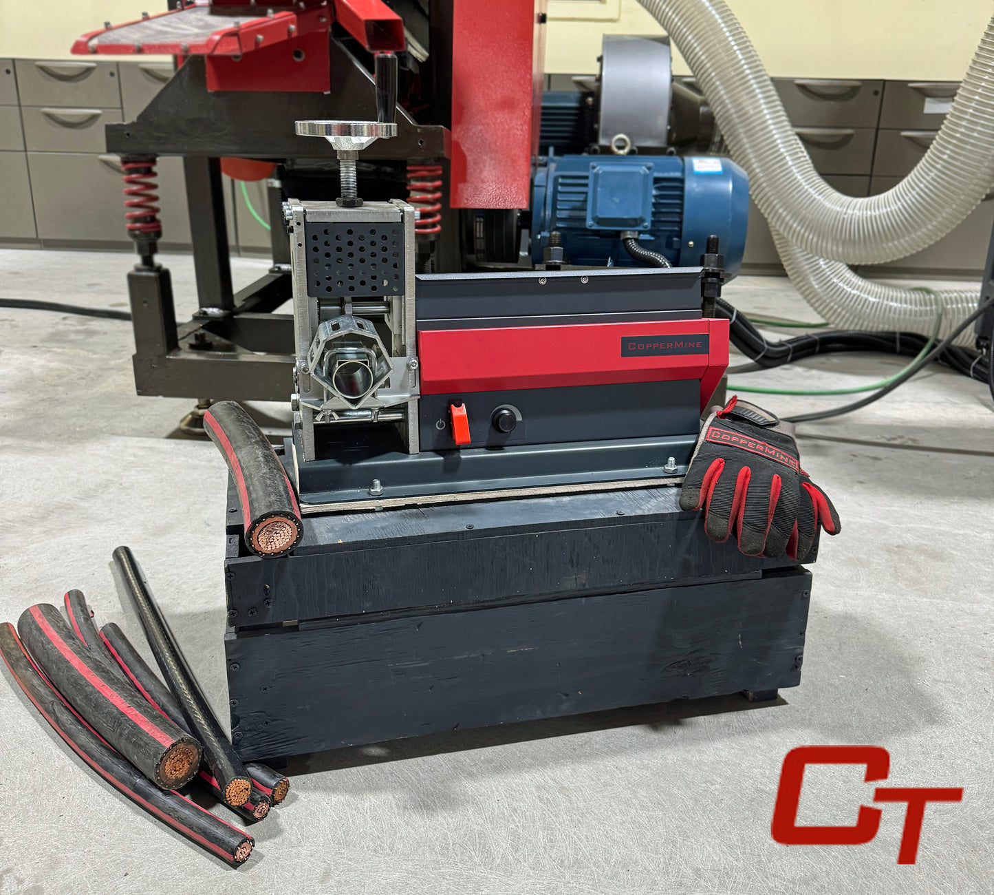 Powered Wire Stripper, Copper Wire Stripper, Wire Stripping machine, CopperMine copper wire stripping machine