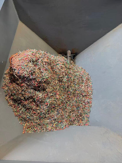 CopperMine® 2.5 Cubic Yard Surge Bin Dosing Hopper Silo with Single Shaft Auger & Agitator
